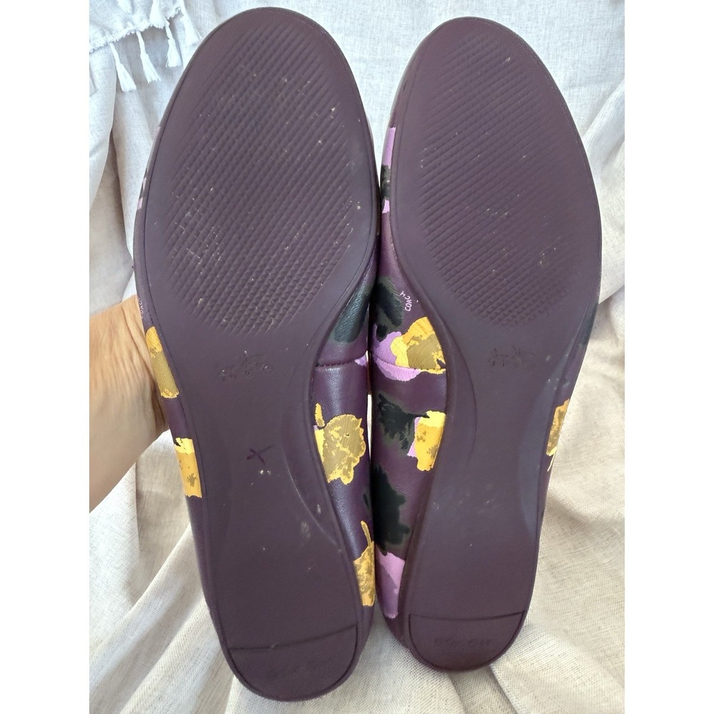 Coach Ballet Flats Purple Tumbled Leather Lara Floral Plum Sz 8.5 B US - Picture 5 of 7